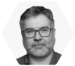 22Q1_Headshot_hex-grey_lionel-Bringuier-01