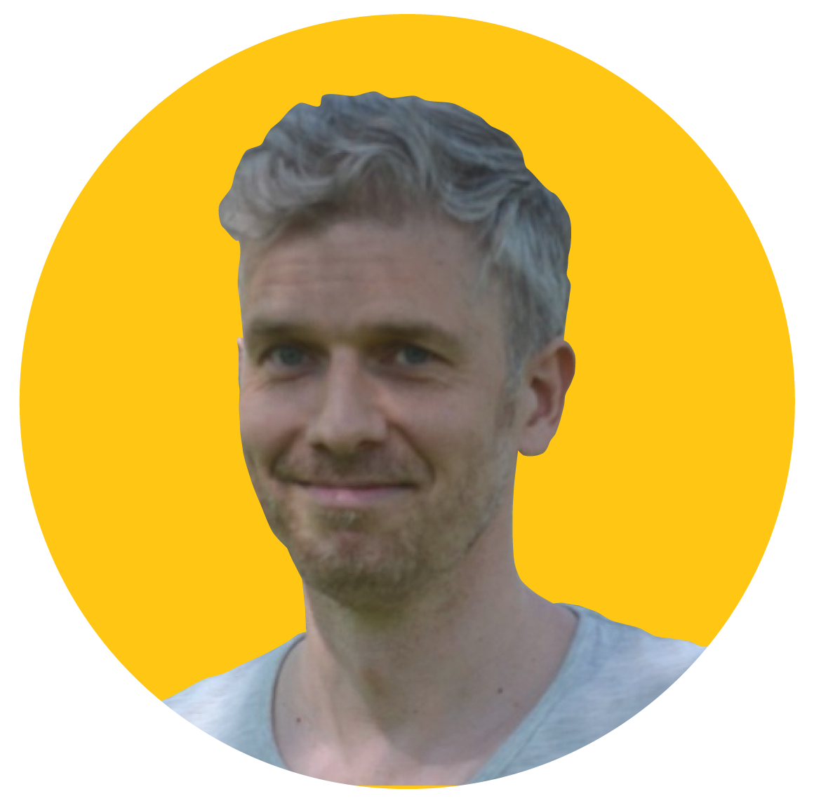 22Q4_Headshot-Tom-Van-Laerhoven_Yellow